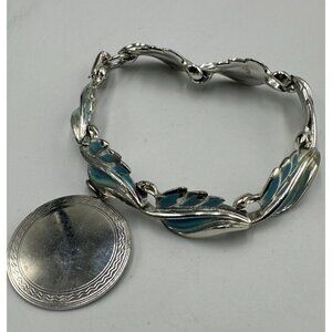 Vintage Coro Pegasus Bracelet Silver Tone Blue Leaf Link Large Disc Charm 7 Inch
